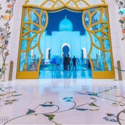 ربِ إرحمني و ارحم والديّ و احبتي.
