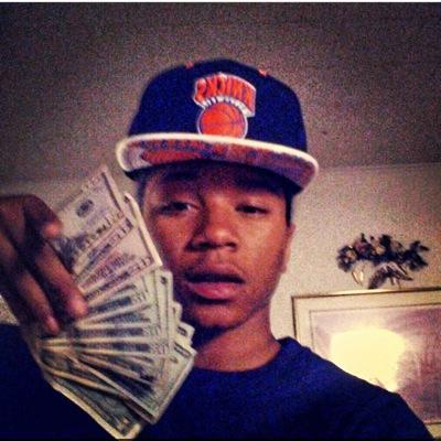 money is my occupation bitch follow meh ill follow back SNB da squadd ️️ checks up and follow me on IG two #swoosh_baby_ go check me out ✊  (Gxldengods)