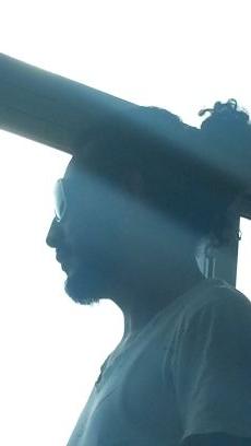 soy victima de un dios fragil,temperamental,discolo pero muy singular.