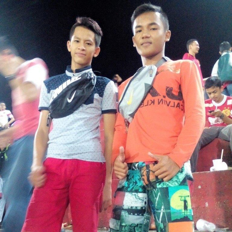 Thanks for all for following me ..i appreciate that ...| thanks .. ^_^