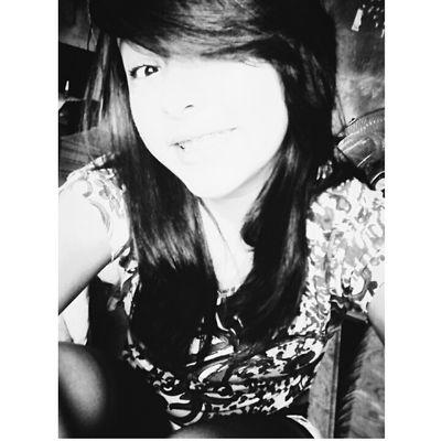 FontinellyYeda's profile picture. 