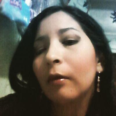 Luchadora, romántica y de fuerte convicción.