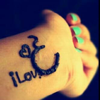 UAE
BBM:2B0551B4