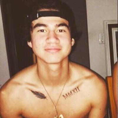 if i followed you that means your groupie material and your hot af and your faaaav wants to bang you