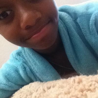 I have a youtube it's Awesomistgirl247 like and comment my videos