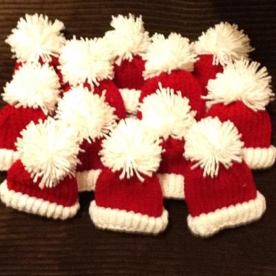 Business ran by yarn and hope. Hats, scarves, bracelets. You can request any color. All pictures are of my projects. ~ Ce'de Instagram - @athreadofhope