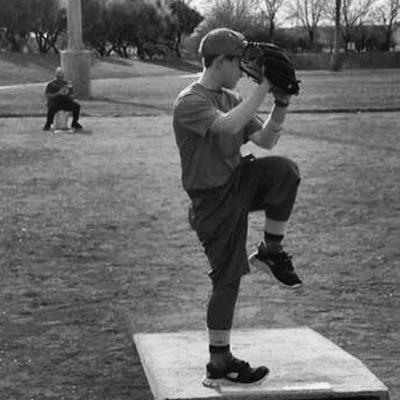 physicalmidget's profile picture. 