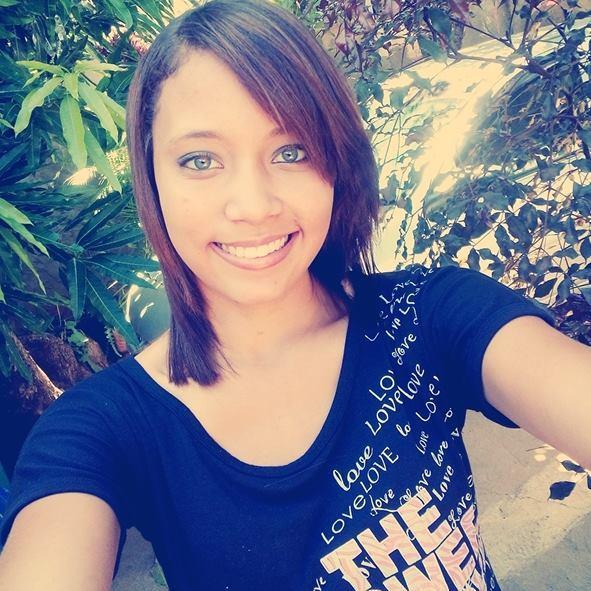 Pra você guardei o amor Que sempre quis mostrar O amor que vive em mim vem visitar Sorrir, vem colorir solar Vem esquentar E permitir (♫)