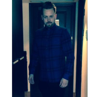 LDumburs's profile picture. 35 From Milton Keynes!!