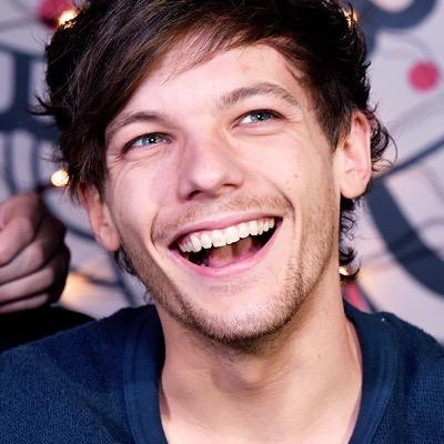 I want to make you smile (RT this if you want)