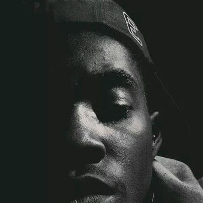 _MaLaKhEYE's profile picture. Crashing into PAVEMENTS!!

Creatively Recognized Equally Wicked
C.R.E.W™