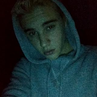 #BELIEBER #DIRECTIONER #SELENATOR #ARIANATOR #5SOSFAM #ANGEL #MAHOMIE
