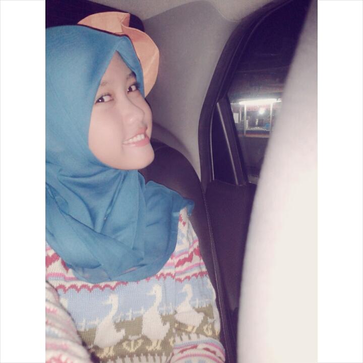 hikmaa_amaleea's profile picture. Vollyball player {}