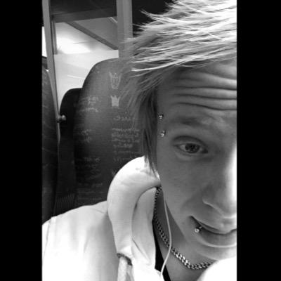 - Swedish Boy - Lives in Sweden, Borås
 - 21 years old