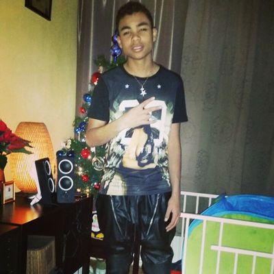 rafael_deul's profile picture. we grind together we shine together