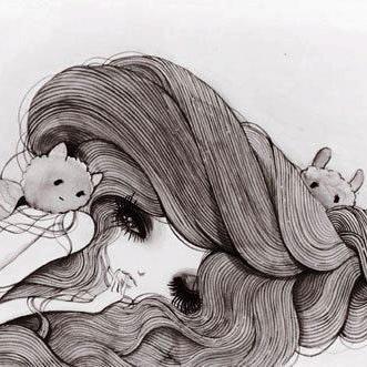 Sou Prática.
Sou Simples e complicada.
Adormeço menina e acordo mulher.
Não me engano mais com as ilusões.
Sou seca, curta e grossa quando necessário.