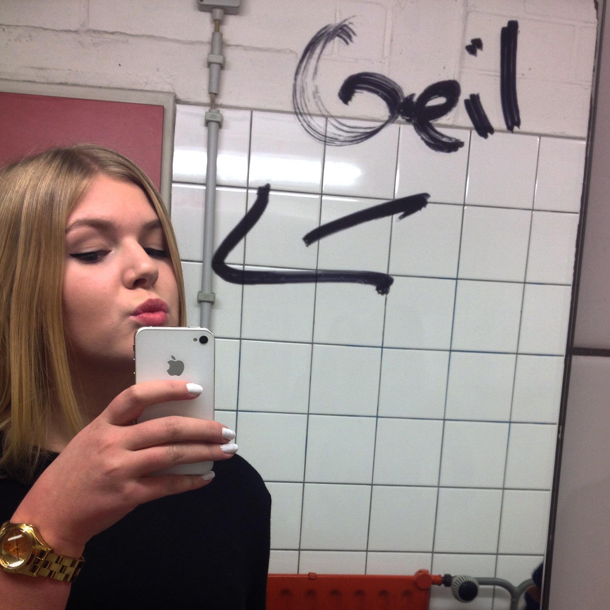 lauri_pauri_'s profile picture. 