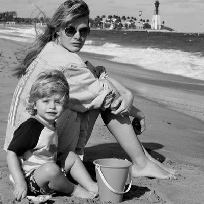 SophiaMelody's profile picture. Mother to @ExuberantTyke and loving wife to @LennoxGMurray. Former flight attendant and new to this whole... Wizard thing. Muggle.