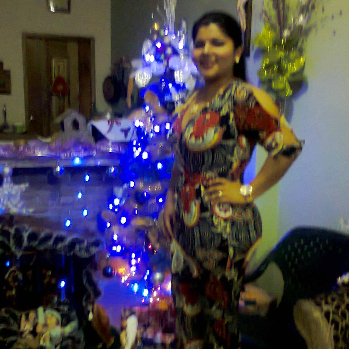 AURISIMA VERY NICE,, =)