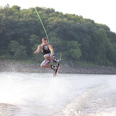 landonsm1th's profile picture. 