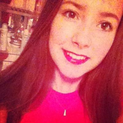 ~ Er zullen veel mensen in en uit je leven wandelen, maar alleen echte vrienden laten voetafdrukken achter. ∞ #zoeterwoude