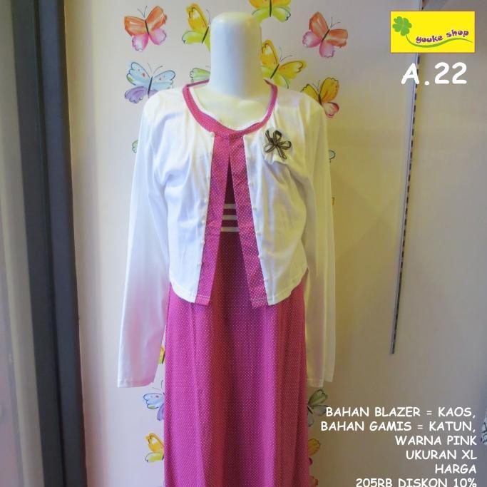 Female Fashion Consultant dan Penyedia produk fashion baju dan aksesoris wanita secara online dari Butik Youke Shop Jl. Laksda Adi Sucipto 262 Kota Malang