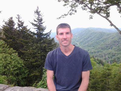 Former artist turned general laborer.im 37 years of age lived in Illinois for most of life until 2000.when I moved to Georgia. I enjoy music movires sports and