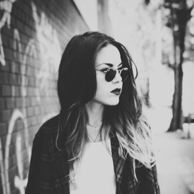 19yo
depressive/suicidaire.