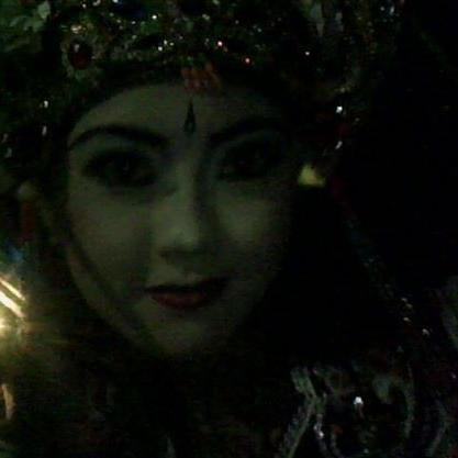 riniindah22's profile picture. 