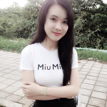 vananhpham94's profile picture. 