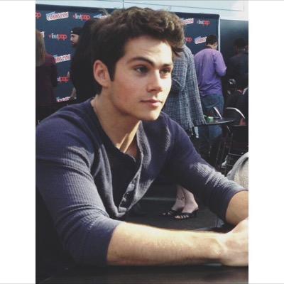 I act and stuff [FL/RP - Not Dylan]