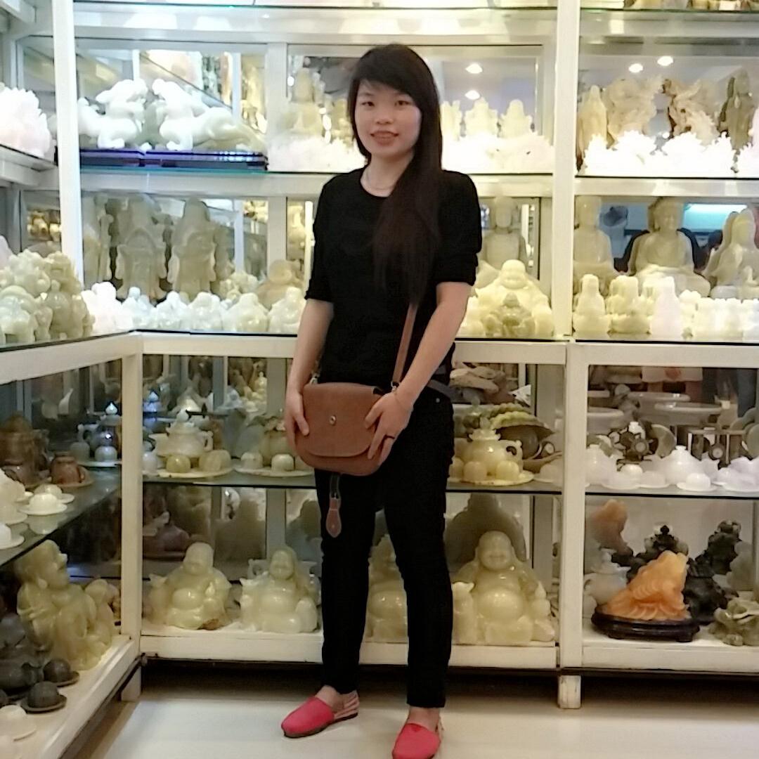 vohien2812's profile picture. 