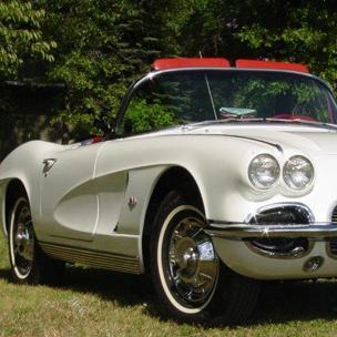 American & European Car Cruising Info, pictures, and posts of all popular cars