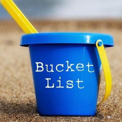 B4eyedye's profile picture. the shit i wanna do before i die.
plus boobs are amazing.