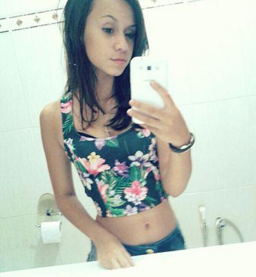 o que importa é nossa alegria *--*