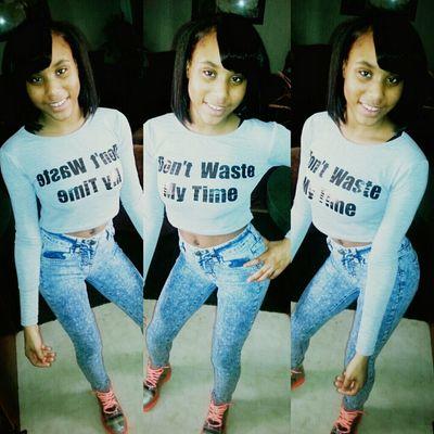 gotta pretty pussy call it pink cause lil quon fell in love with it.