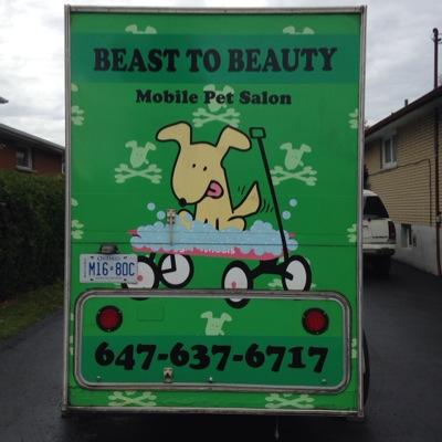 mobile dog/cat groomer.