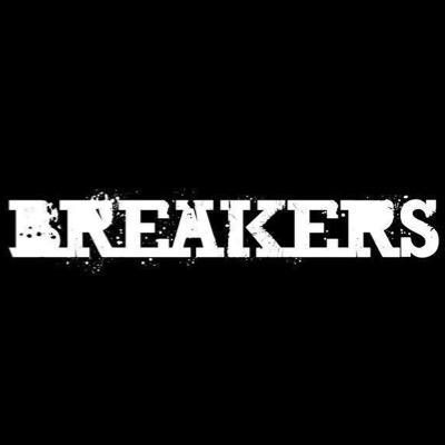 BREAKERSは、最先端のElectronic Musicで洗練された空間を創出するDJ集団です。
所属DJ//hiroxxx/M.O.L./KEY/PUN/Goli