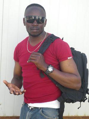 raumshaffique's profile picture. am raum a simple man with a simple profile down to earth i don't cause trable i don't bother anybody i like w.w.e ; rarry; football; traveling; music and meetin