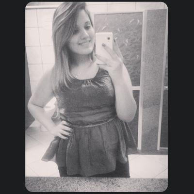 ' Seguindo na minha caminhada eu vou , esperando em Deus pois ele tem o melhor pra minha vida  ! Eu escolhi esperar !