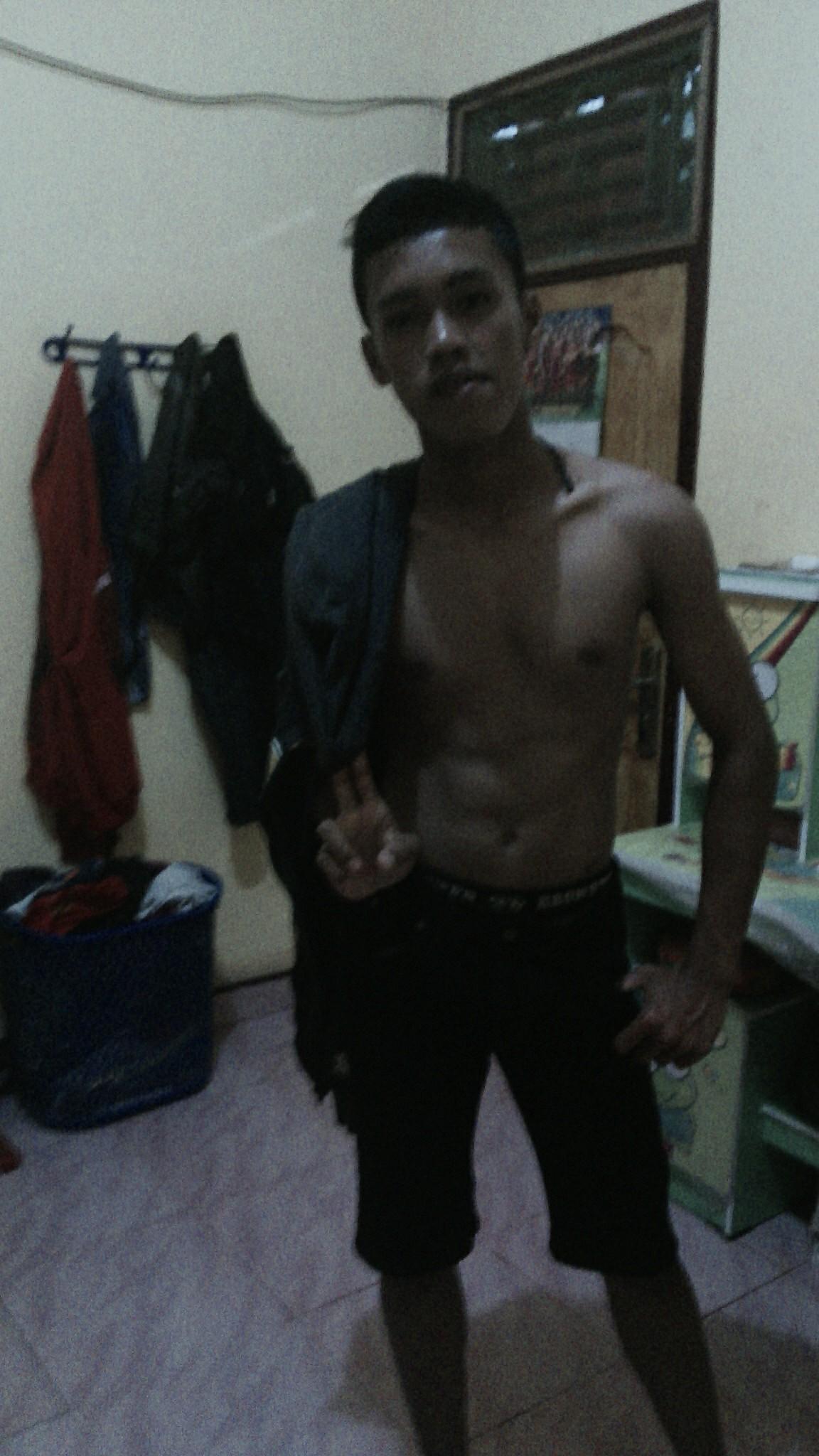 RajoF1's profile picture. pemain FC Barcelona
kontrak 2016-2020