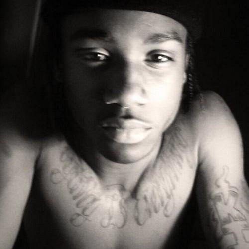 L B4 R LOYALTY IS EVERYTHING  R.I.P $LICKPULLA GONE BUT NEVER FORGOTTEN,R.I.P JALEN $TAY REAL,R.I.P BRI BABY