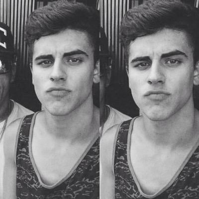 ZayummBaeOrNah's profile picture. ι gανє уσυ α fяєє fσℓℓσω ѕσ gσ αи∂ fσℓℓσω @savana_brooks тнαикѕ!