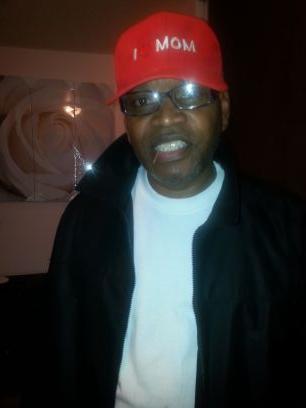 fc3dc37b8fe0470's profile picture. 