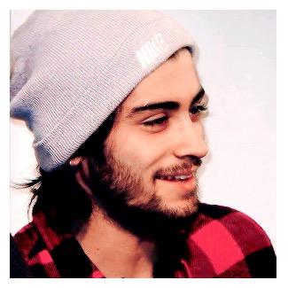 if i followed you please follow main acc @1DQuestons