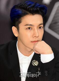 Lee Donghae roleplayer•1986