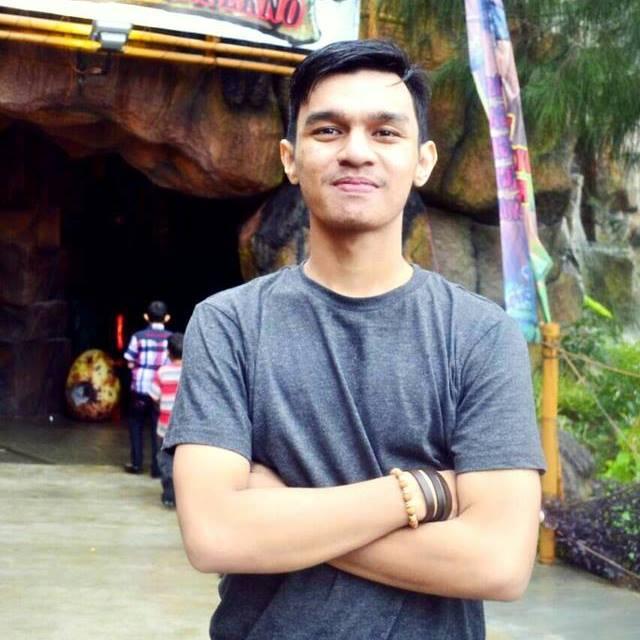 Pin? lewat dm aja. | Berbeda, namun tetap bangga dengan apa yang ku miliki.