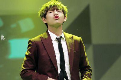 REALLY LOVE U KIM TAEHYUNG!♥♡ BTS official twitter @bts_twt