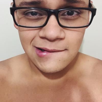 Siganme 7u7 y suscribanse a mi canal de youtube!
