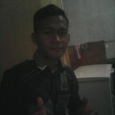 Melakukan sesuatu pekerjaan terlebih dahulu harus dengan niat yang ikhlas dan penuh dengan ketulusan. Karena dengan itu semua akan membuahkan hasil yang Ok.